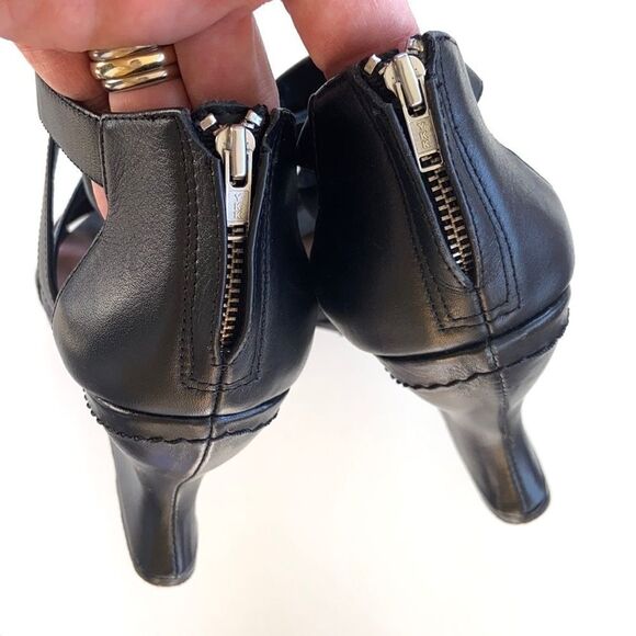 EUC Elizabeth and James leather wedge sandals - Picture 6 of 8